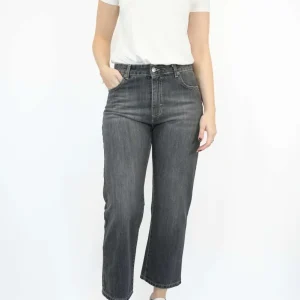 JEANS GAMBA DIRITTA – TENSIONE IN ART. tom-black