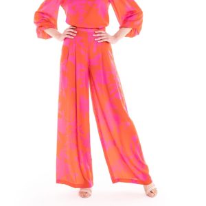 Top a fiori arancio e fucsia